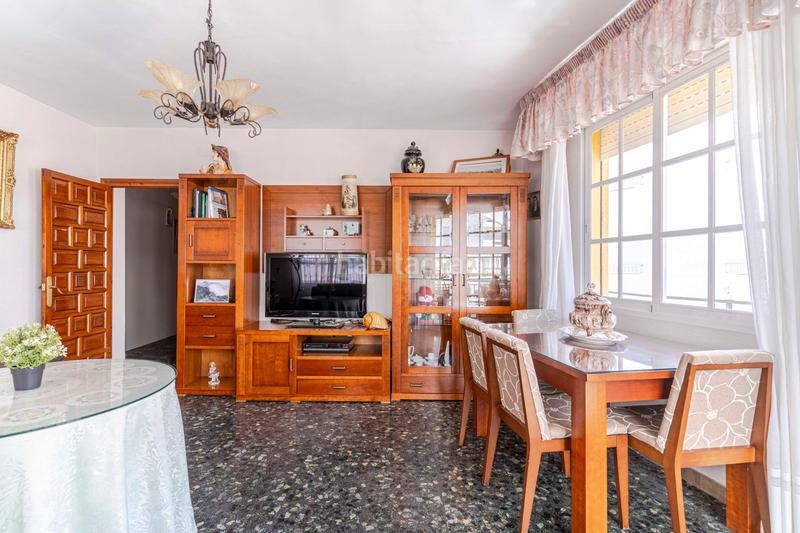 Foto 0f9a7479-00c5-4542-b8e0-ba656de755c7. Casa in carretera de la playa in Centro Salobreña