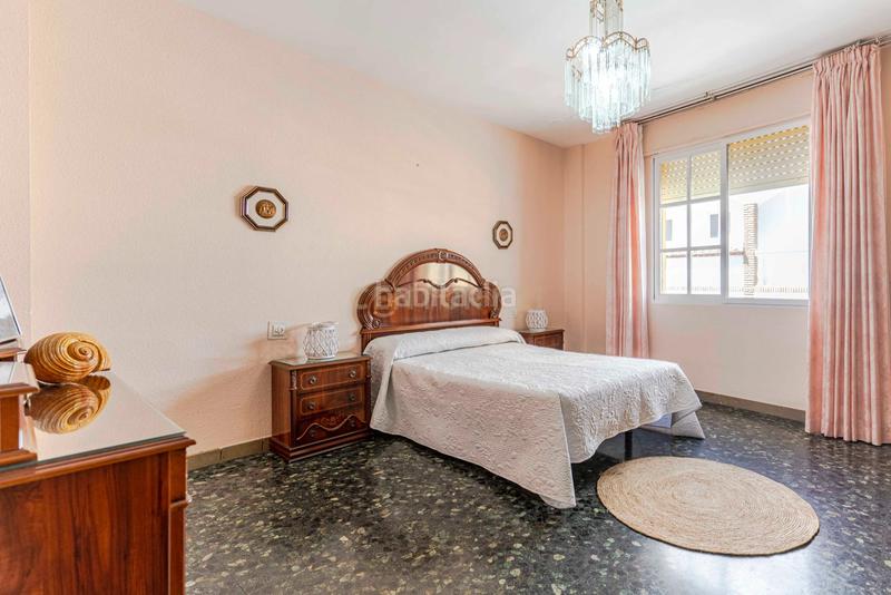 Foto 39bfe300-a7da-43f5-9235-861b3d6d3660. Casa in carretera de la playa in Centro Salobreña