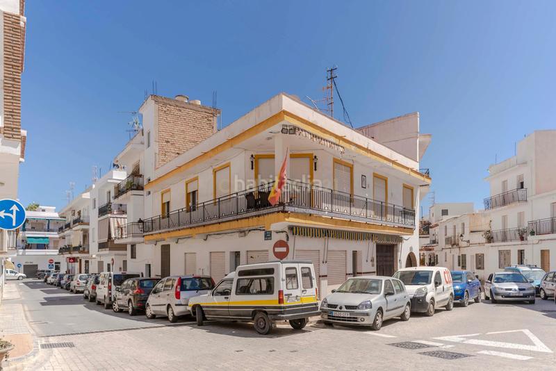 Foto 7b01c10d-57b0-43c5-88ff-fcd8973f5939. Casa in carretera de la playa in Centro Salobreña