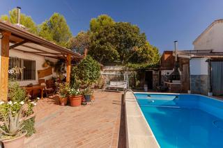 Maison  Calle sol, 1, peñuelas, spain 1. Casa independiente en planta baja con piscina en peñuelas