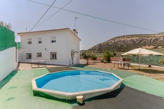 Maison à C. estrella, 5, 18564 colomera, granada, spain. Oportunidad casa  rural reformada y amueblada con terreno  y pis