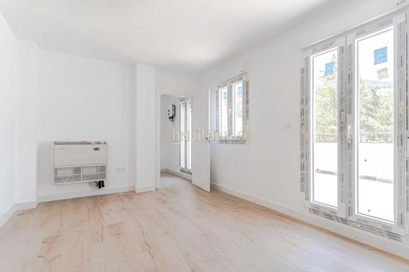 Foto ede34cb3-9fbc-49e6-868e-091730ed46c9. Casa en calle cuquillo 1b casas a 20 min de granada en Quéntar