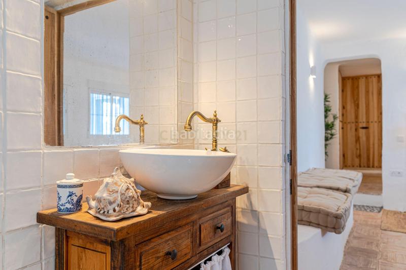 Foto b0a4b47d-a0f5-49af-9050-d6e8b9b6a659. Haus in calle boliche in La Caleta - La Guardia Salobreña