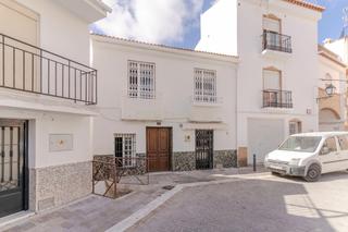 Haus  Pl. andalucia, 11, ítrabo, spain. Tu nuevo hogar en el corazón de ítrabo.