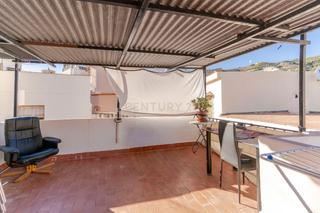 Casa  Cuesta rio, ítrabo, spain. Encantadora casa en ítrabo con terraza.