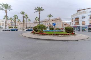 Parking coche en Calle cotobro, salobreña, spain. Oportunidad en el corazón de salobreña!