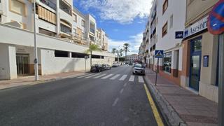 Parking coche en Calle cotobro, salobreña, spain. Oportunidad en el corazón de salobreña!