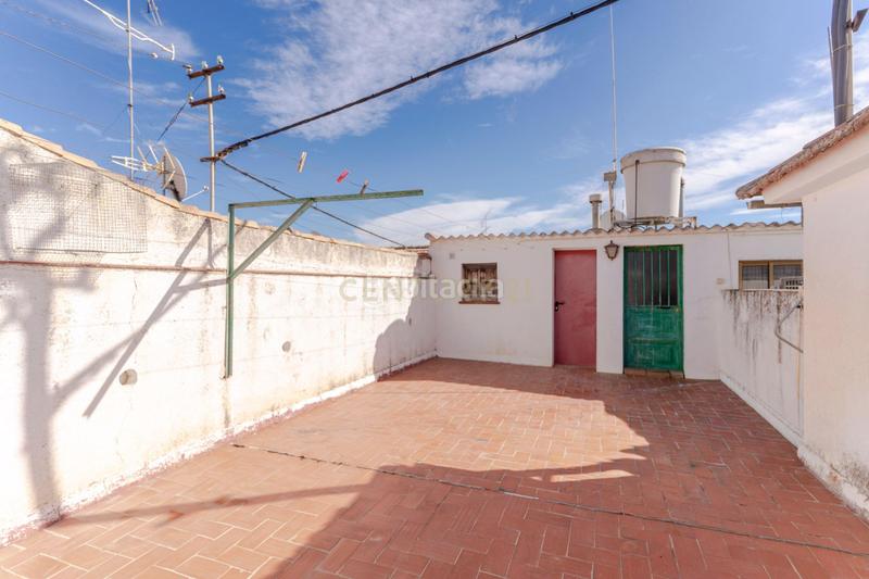 Foto 05995a7d-1ad8-4fbf-bdfd-ba7e0849d898. Pis a calle doctor burgos canals a Albolote