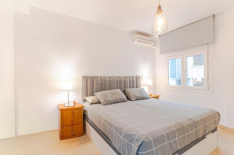 Foto 1df2e0e2-b5a9-4220-b9fc-76d6b26745d7. Pis a calle doctor burgos canals a Albolote