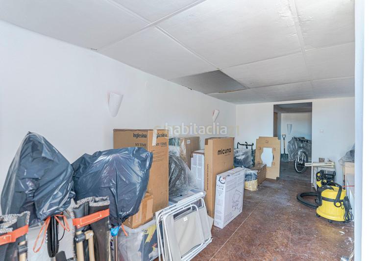 Foto 1f84d201-110b-42ce-acc6-1a19b0dc29b8. Pis a calle doctor burgos canals a Albolote