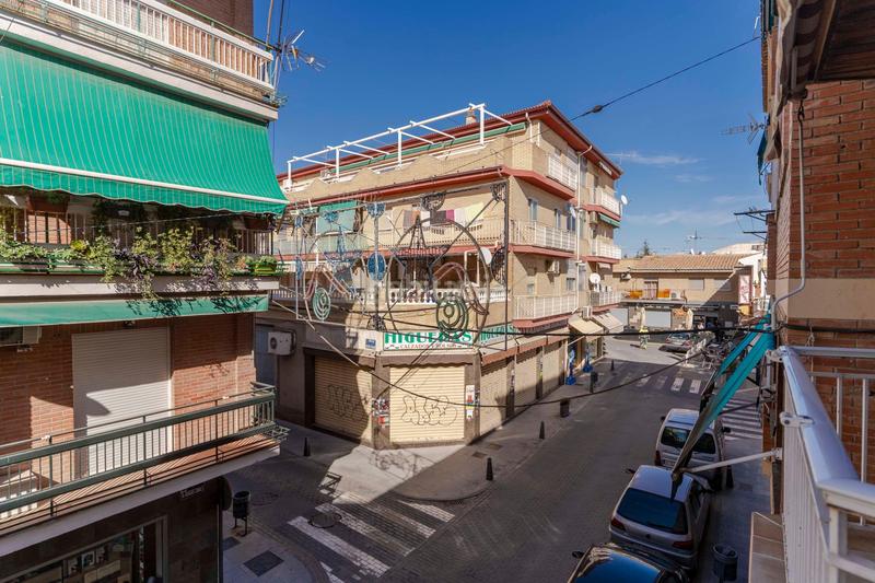 Foto 23e7e370-2ea0-43f9-a057-c4b0133056f7. Pis a calle doctor burgos canals a Albolote