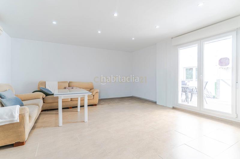 Foto 2c7f0009-7ac2-4df7-872c-ae6a6988705e. Pis a calle doctor burgos canals a Albolote