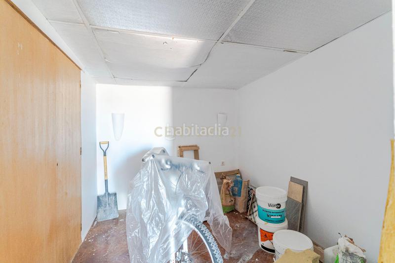 Foto 2e595061-bec2-4cf4-8b6b-5720b1647ab9. Pis a calle doctor burgos canals a Albolote