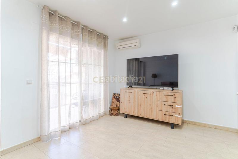 Foto 3d633b71-66ed-4ddb-bf46-a45d750483aa. Pis a calle doctor burgos canals a Albolote