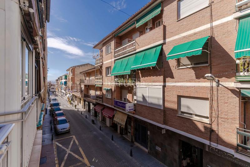 Foto 8c9b9c5a-4ad3-4e97-bd6f-a89d438bf4c6. Pis a calle doctor burgos canals a Albolote