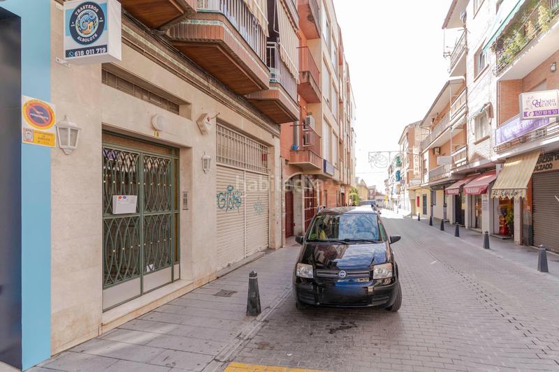 Foto f131430a-fb4f-405c-9fb0-3cc0d80be937. Pis a calle doctor burgos canals a Albolote