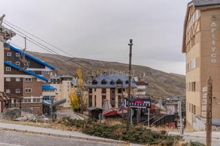 Apartamento  Calle de la fuente del tesoro, monachil, spain. Encantador apartamento frente a telesilla parador