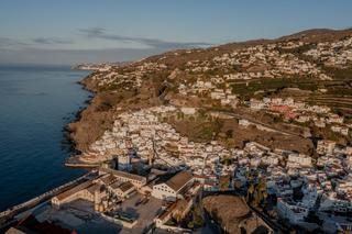 Casa  Calle juan camacho a, salobreña, spain. Tu nuevo hogar en la caleta de salobreña