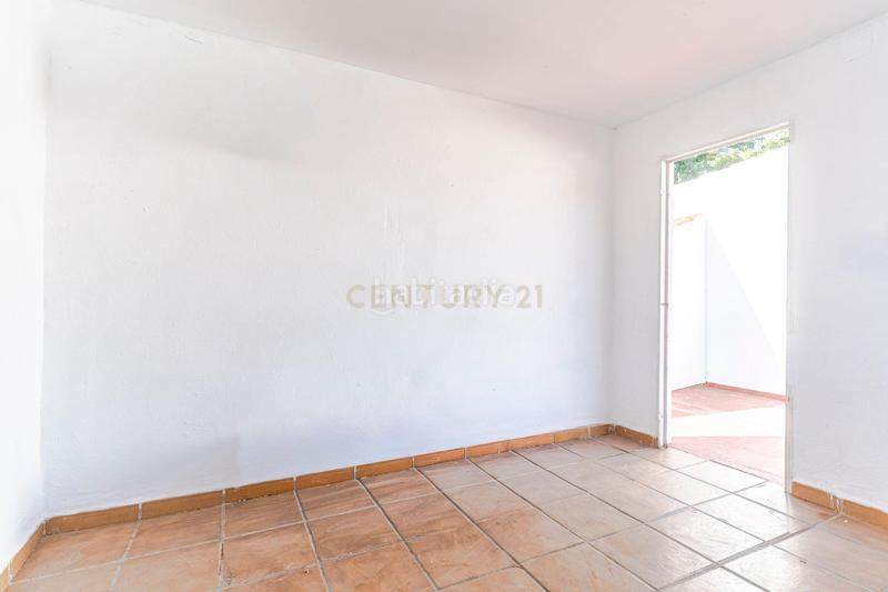 Foto 929b93f5-4614-479a-97fe-b55ecadd30f2. Casa in calle juan camacho a in La Caleta - La Guardia Salobreña