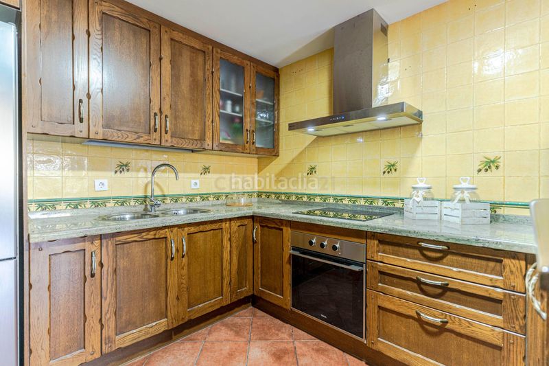 Foto d8f706d2-0f2f-4c18-91f3-3a86185d8996. Casa a c. castaño a Albolote