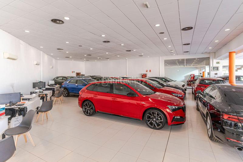 Foto 52deb50a-7ec3-4f36-9b88-0c98ae8a62f8. Geschäftsraum in calle comercio in Angustias - Chana - Encina Granada