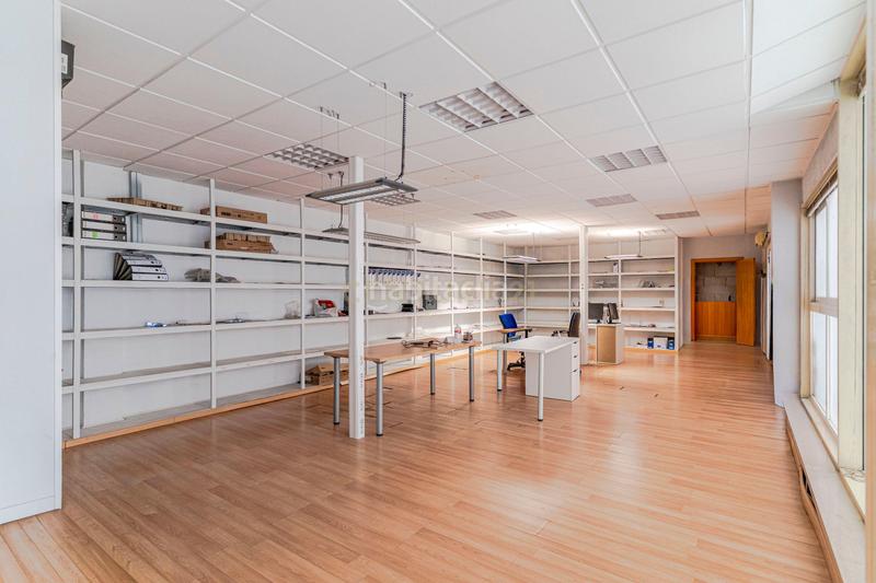 Foto b9353668-f852-473e-97ea-5755bb9244a7. Geschäftsraum in calle comercio in Angustias - Chana - Encina Granada