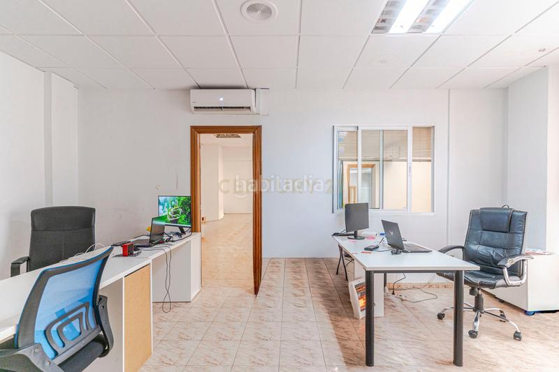 Foto cd8231cd-0c4f-4051-8a4c-19cd899fc56a. Geschäftsraum in calle comercio in Angustias - Chana - Encina Granada