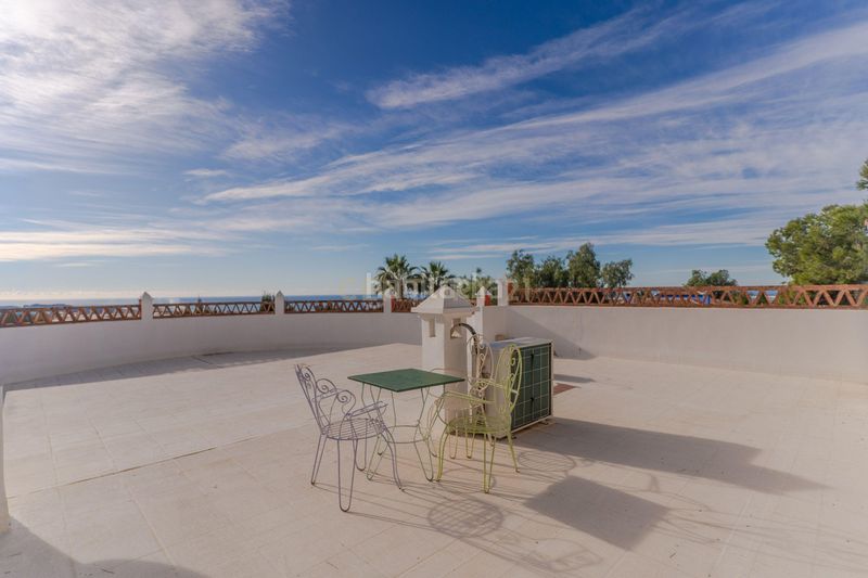 Foto 79356cf0-c686-4e15-acce-edc9f05608a4. Casa amb piscina a Motril ciudad Motril