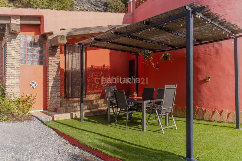 Foto a56ba8a1-762a-4d01-8926-a2ffb8a7472b. Casa amb piscina a Motril ciudad Motril