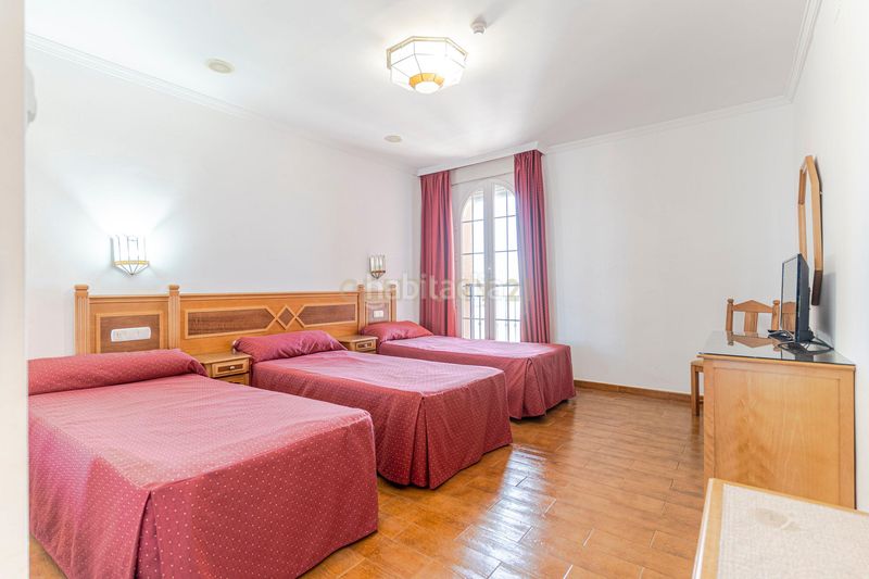 Foto 9fab716e-fcce-48a7-b357-9d2cde00955a. Edifici a n-342 a Gor