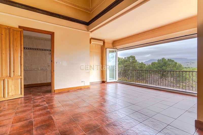 Foto 0ccfb41e-7289-4443-8919-78247d526075. Casa en calle ronda de los montes espectacular casa en el entorno del cubillas, granada, con jardín y piscina en Albolote