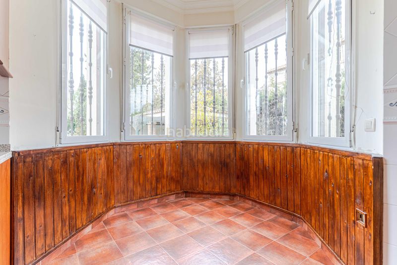 Foto 5347ea4e-f135-4add-9188-4a5fb9e73dd9. Casa en calle ronda de los montes espectacular casa en el entorno del cubillas, granada, con jardín y piscina en Albolote