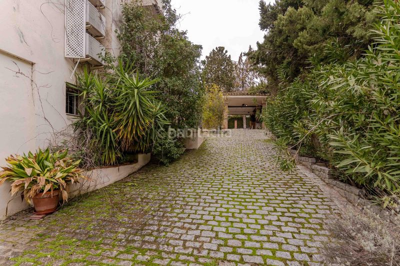 Foto acaa4c38-2f00-4669-88d6-a506a93cf001. Casa en calle ronda de los montes espectacular casa en el entorno del cubillas, granada, con jardín y piscina en Albolote