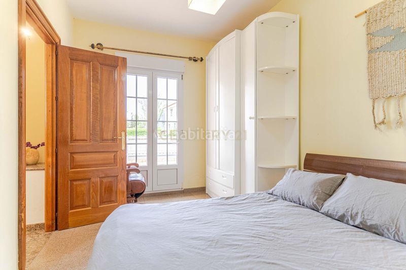 Foto 19ed2fdb-f500-4039-813f-7b682a4b55f2. Casa amb piscina a Padul