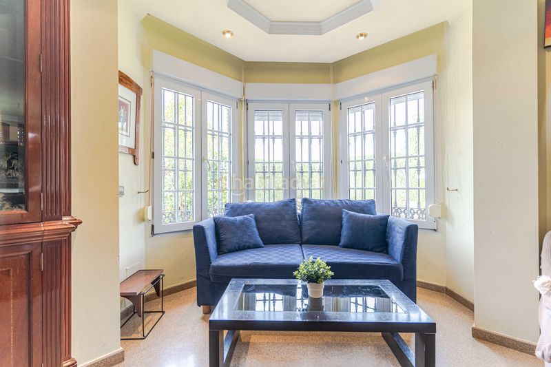 Foto 66c8a0b2-795d-40f8-baf5-8afe6dce2ce2. Casa amb piscina a Padul