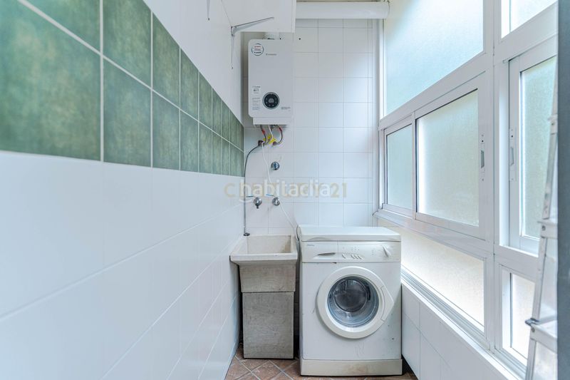 Foto bc5ab8a7-1148-42ed-8968-d8fdb77f3290. Casa amb piscina a Padul