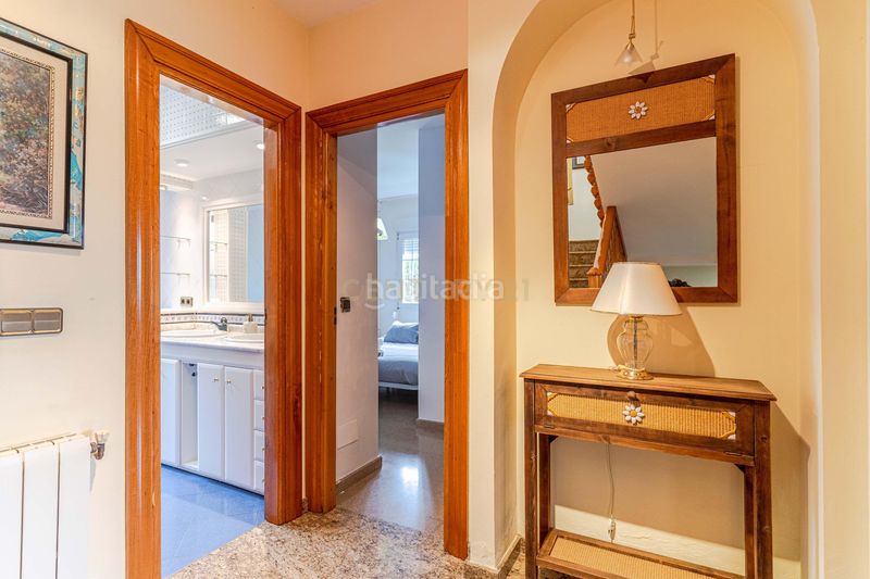 Foto d805f403-a808-4250-90f5-25de837f3693. Casa amb piscina a Padul