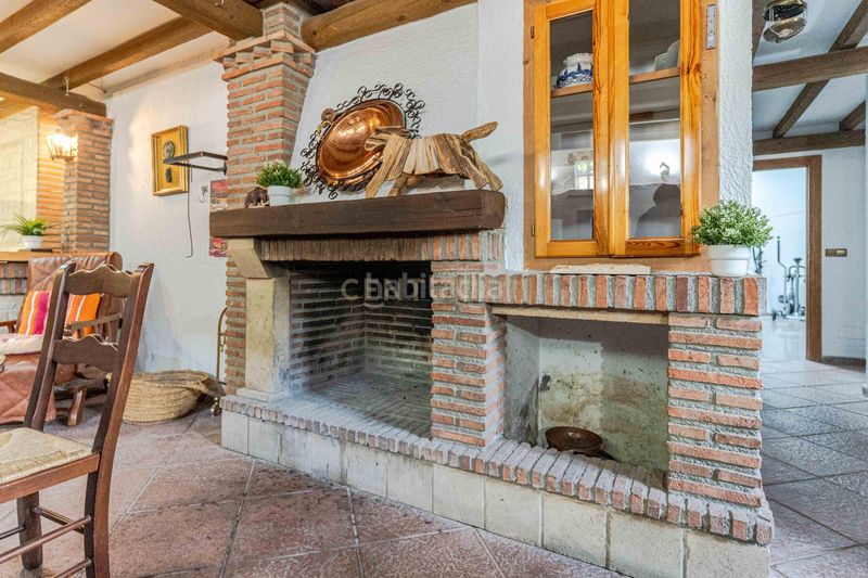 Foto dd7b0a8a-060b-4755-944a-870a8d54bacc. Casa amb piscina a Padul