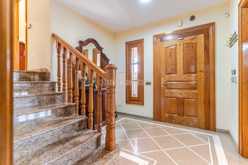 Foto f2be346d-b19e-42d2-b714-5ee05e9f916f. Casa amb piscina a Padul