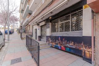 Miete Geschäftsraum in Avenida rodríguez de la fuente de íllora, 42, íllora, spain 42. Local comercial  céntrico en íllora