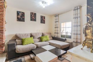 Haus  Calle cerro san cristóbal, 9, guadix, spain. Vivienda singular con cuevas en guadix ,terraza y gran potencial