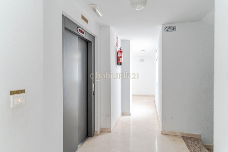 Foto 179f4912-b428-488e-b4a9-7fad38ae5fbc. Apartament a cl castellon 65 Armilla (granada) 65 a Armilla