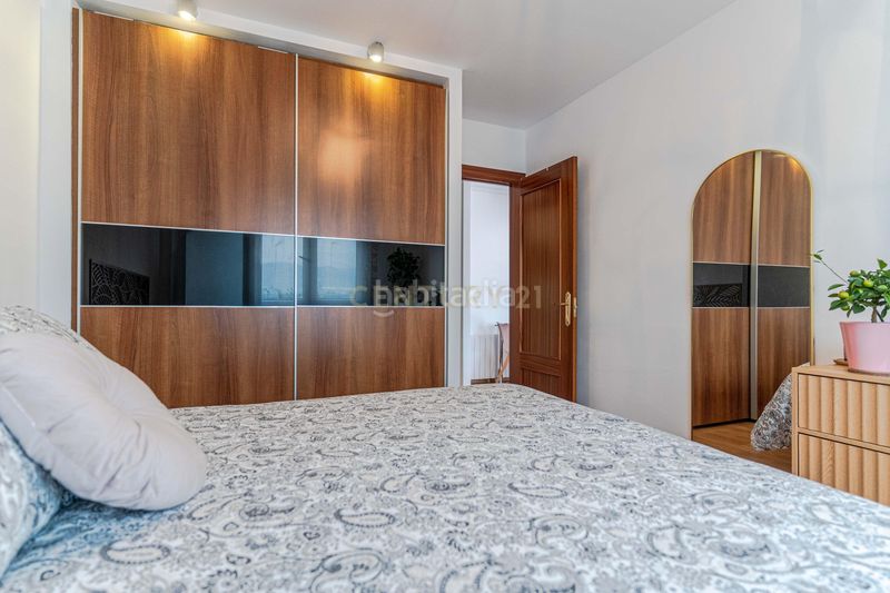Foto 43b0a9a3-df8f-4f5e-89d6-ccc07402b5ec. Apartament a cl castellon 65 Armilla (granada) 65 a Armilla