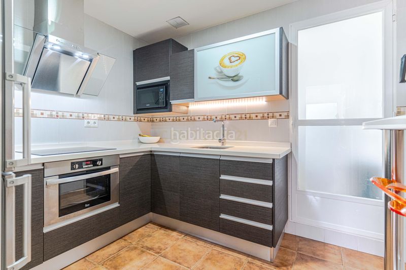 Foto d63579ed-1ecd-45e6-9795-31be5012c94e. Apartament a cl castellon 65 Armilla (granada) 65 a Armilla