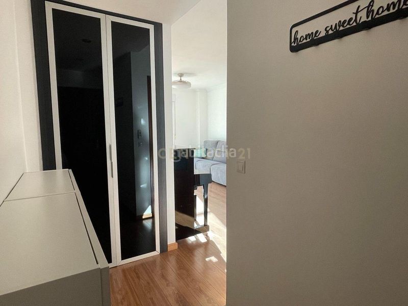 Foto f9e4de3f-77c3-4919-b215-04a3ddc77022. Apartament a cl castellon 65 Armilla (granada) 65 a Armilla