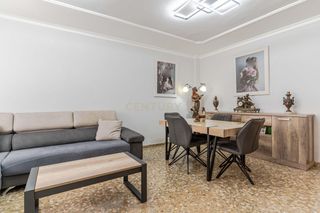 Maison  Calle mirlo 17. Encantadora casa en maracena, granada con terraza y garaje