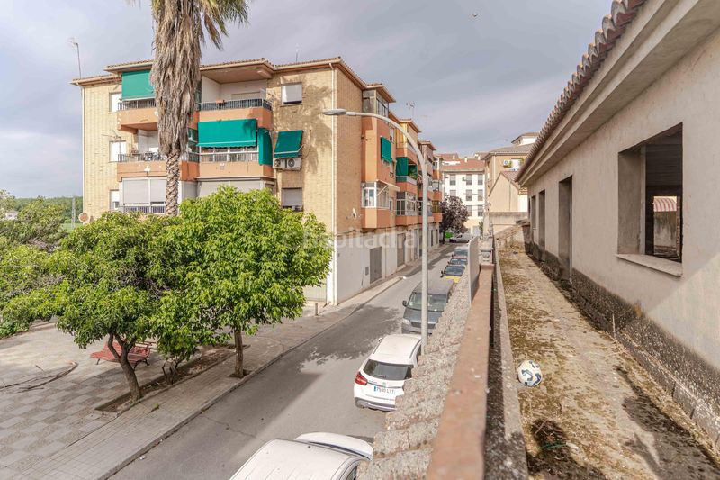 Foto caddd386-9476-4e00-b765-12aa5c55ec62. Edifici a cl cristobal halffter 14Santa Fe (granada) 14 a Santa Fe