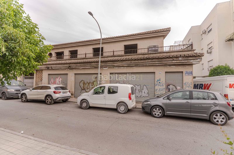 Foto e7eff866-9821-489f-9831-3fd65a6f68e8. Edifici a cl cristobal halffter 14Santa Fe (granada) 14 a Santa Fe
