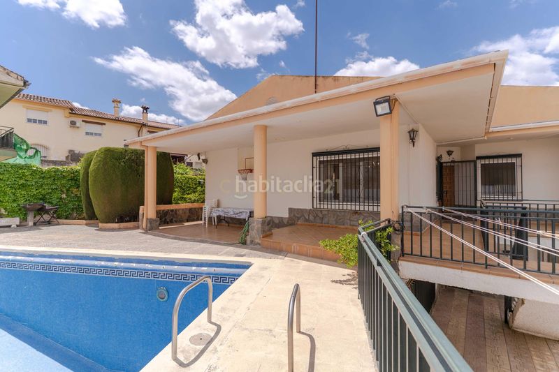 Foto 06ae6a24-fb29-41cf-8d47-d9d86212c70c. Haus in calle calvario in La Zubia Ciudad Zubia (La)
