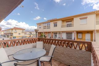 Casa a Calle atenea, 28, ambroz, spain 28. Encantadora casa en vegas del genil, granada
